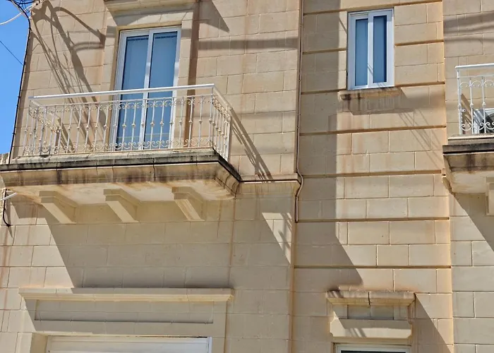شقة Ta'roza Modern With Balcony & Distant Sea Views - Gozo Xagħra